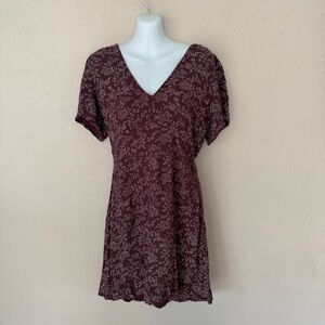 Abercrombie & Fitch Dress Womens M Floral Mini Burgundy Smocked Short Sleeve
